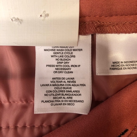 #015 NWT Anne Klein Peach Casual/Dress Boot Leg Pants. - Picture 10 of 10